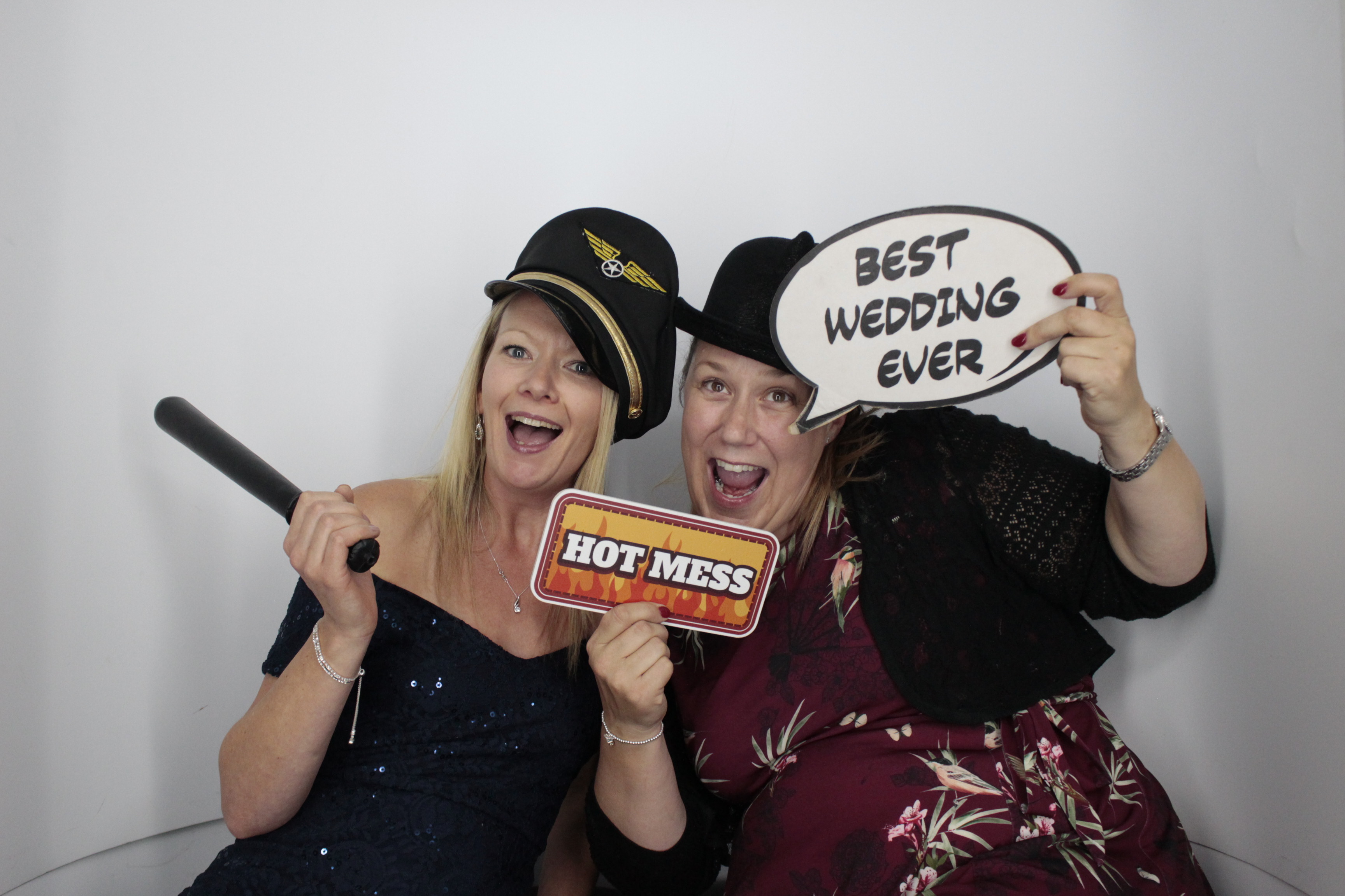 Andrew and Lynsey's Wedding | View more photos from the event at gallery.myphotoboothexperience.co.uk/u/MyPhotoBoothExperienceLtd/Andrew-and-Lynseys-Wedding